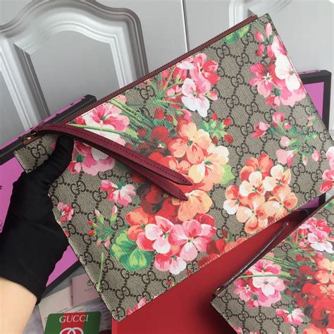 gucci flower clutch bag|gucci clutch bag vintage.